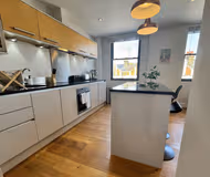 Twickenham  2BR