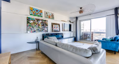 Just Next to the Eiffel Tower – Soak in the Stunning Views