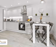 Modern Cosy Studio with Parking