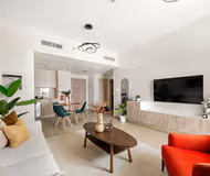 Water's Edge Luxury 1BR Apartment