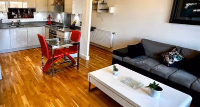 Luxury 2 bed flat 5 mins from stations to O2|ExCel