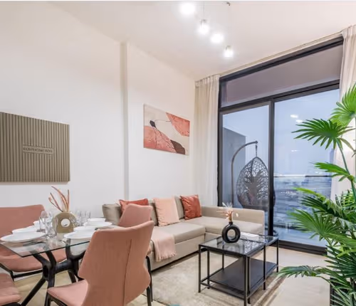 Modern 1BR Apartment in Jumeriha Village Circle