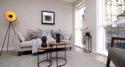 Charming 2BR Home in a Popular Urban Quarter