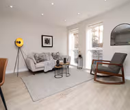 Charming 2BR Home in a Popular Urban Quarter