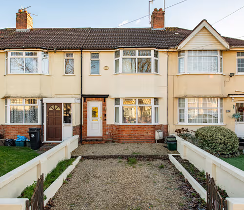 586 Southmead
