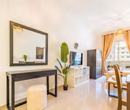 Studio Apartment in Hanover Square