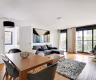 Rue Faubourg St Antoine Service Apartment