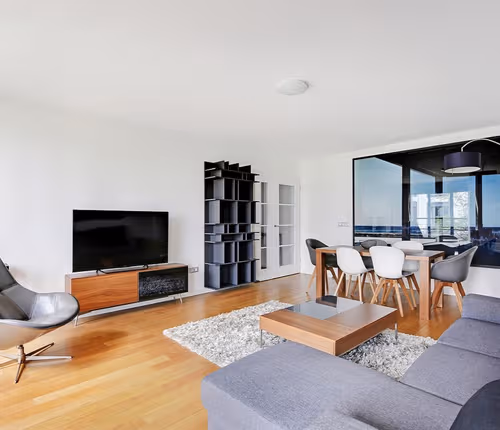 Rue Faubourg St Antoine Service Apartment