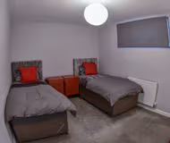 Spacious 6-Bedroom Property with Ensuite – Perfect for Groups