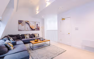 35 South King Street