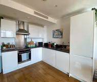 Skyline Views, Boutique 2-Bed, 2-Bath