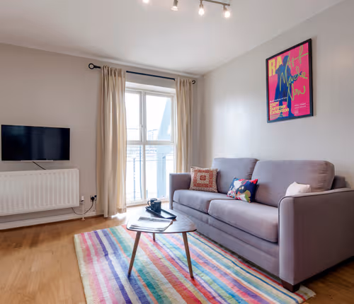 Panoramic Docklands Home