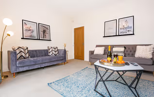 Kingswear House- Spacious 6BR| Groups/Contractors| Sleeps 9