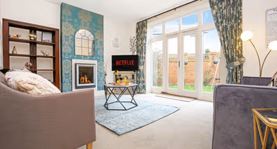 Kingswear House- Spacious 6BR| Groups/Contractors| Sleeps 9