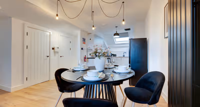 City Retreat on Queen Street