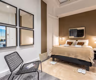 An Uber Chic Apartment Next to Louvre