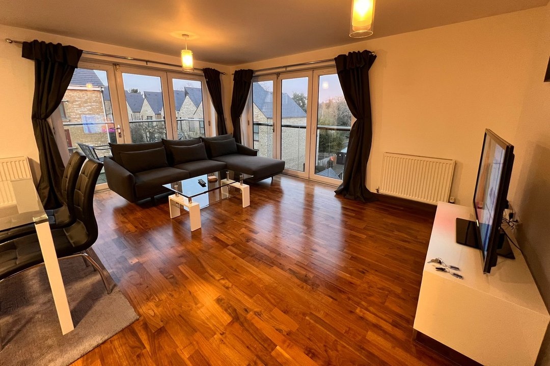 Uxbridge Apartments