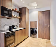 Stylish & Modern 3-Bedroom Paris Retreat, Steps from Montorgueil