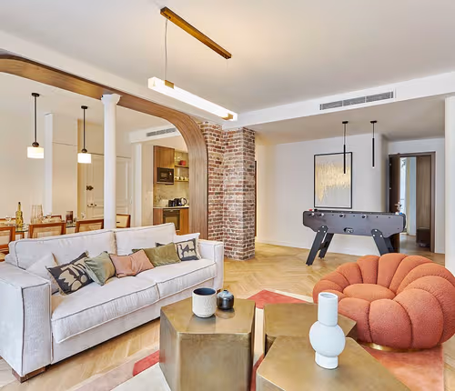 Stylish & Modern 3-Bedroom Paris Retreat, Steps from Montorgueil