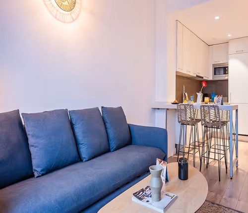 Girona Serviced Apartment