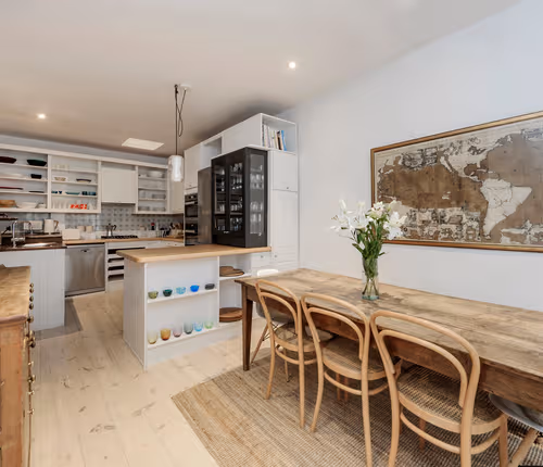 South Kensington Mews Hideaway