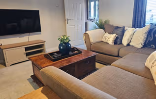 Whitethroat Close | Washington