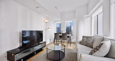 Adelaide St W Apartment