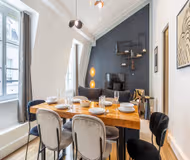 Quatre-Septembre serviced apartment