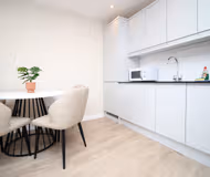 Elegant 2-Bed in Cardiff Bay