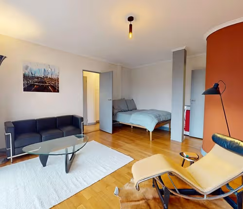 Rue Saint-Laurent Serviced Apartment, Geneva
