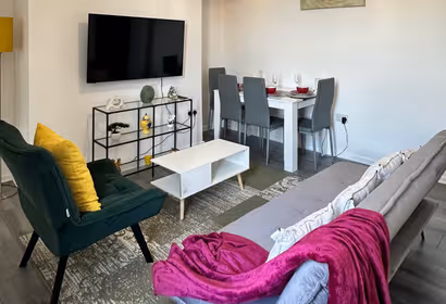 Jarrow Haven – Contractor & Family Stay with Free Parking | Sleeps 8