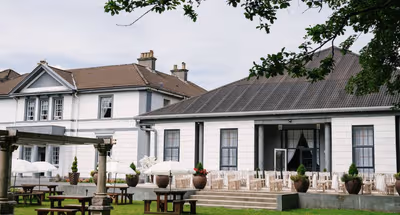 5BR Manor Park Country House 02