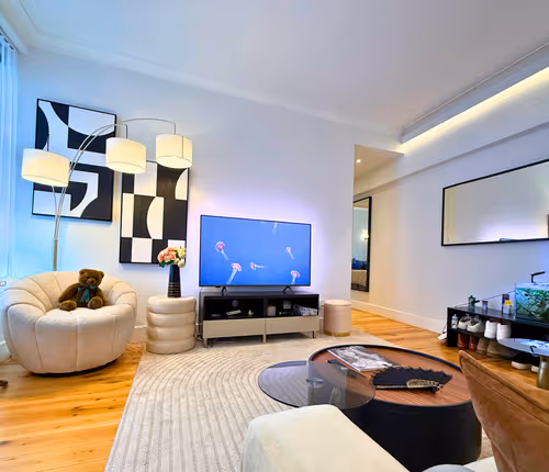 Cosy Mayfair Hideout on Prestigious Street