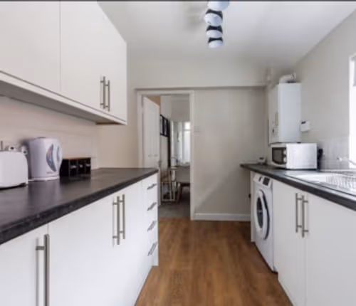 Salisbury Terrace 3BR