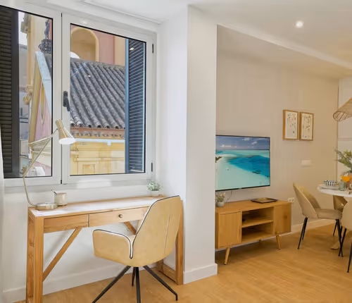 Calle Carreteria  Serviced Apartment