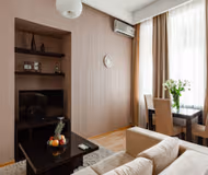 Dmytrivska Street Serviced Apartments