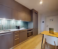 Etang Serviced Apartments