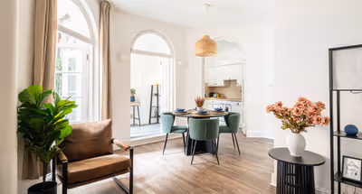 Chelsea Retreat with Patio near Hyde Park