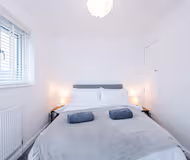 Stylish 2BR House for 4 in Manchester w/ Parking