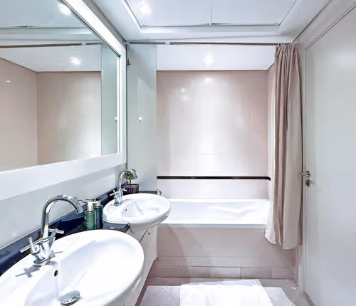 Serviced apartment at 3A Street