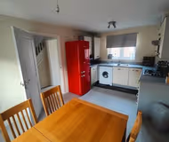 Dakota Way 3BR