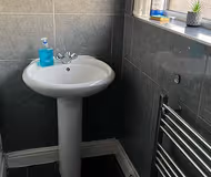 Exquisite 4 Bedroom House in Rainham