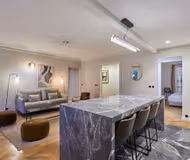 Elegant 3-Bedroom Apartment in the Chic of Paris, Opera