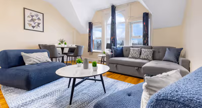 Stylish 4 Bedroom Home in London