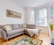 Bright and Central 4 Bed Victorian House with Parking