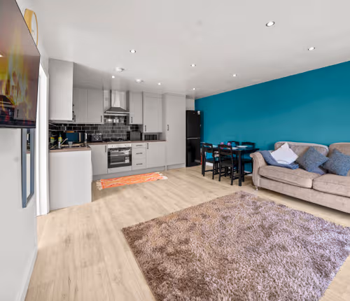 Lansdown Serviced Apartment