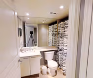 Simcoe Street Serviced Apartment