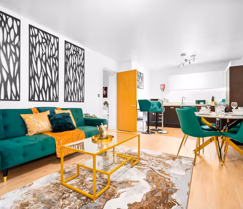 Upper Marshal 1F 2BR