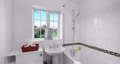 Modern 1 Bedroom Apartment in Streatham with Parking