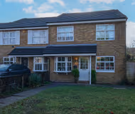 Modern 1 Bedroom Apartment in Streatham with Parking